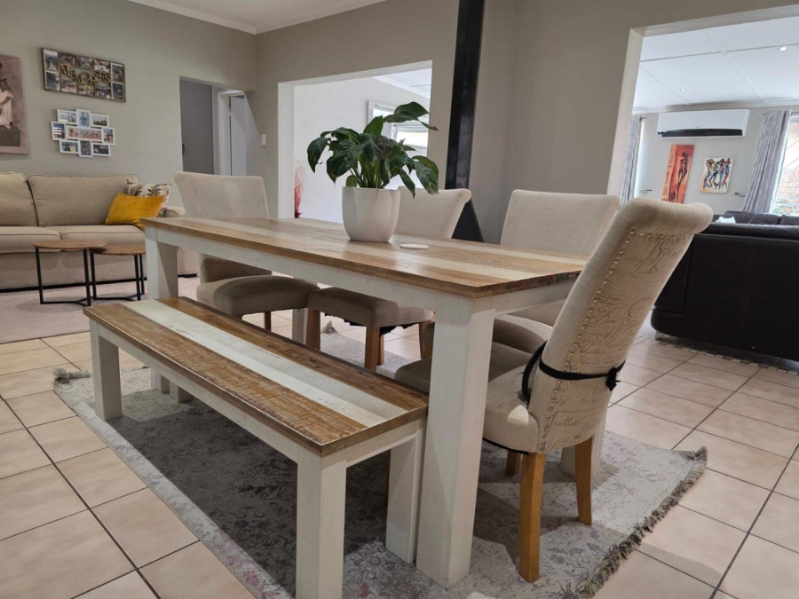 3 Bedroom Property for Sale in Carters Glen Northern Cape